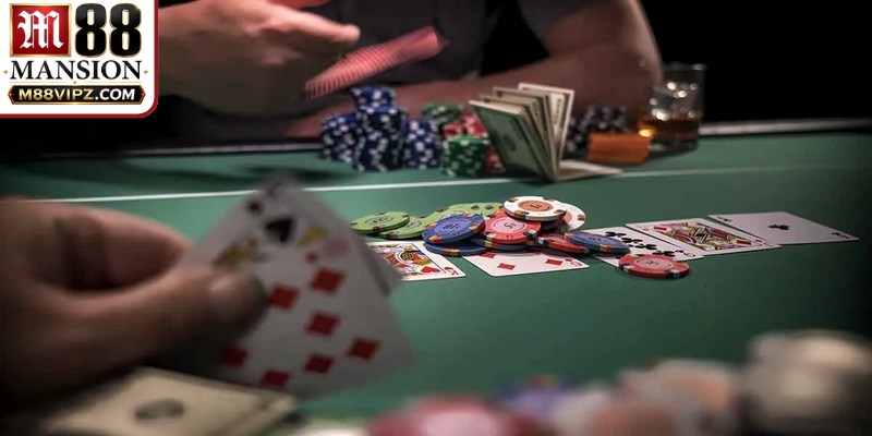Cách Chơi Poker Omaha Thắng Lớn Từ Cơ Bản Đến Nâng Cao 2 Poker Omaha yêu cầu kết hợp 2 lá trong tay với 3 quân chung để tạo bộ bài mạnh
